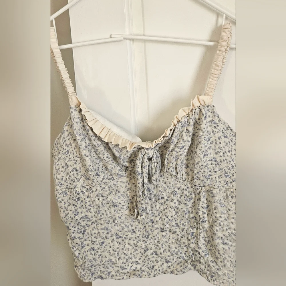 Medium top - Picture 3 of 3
